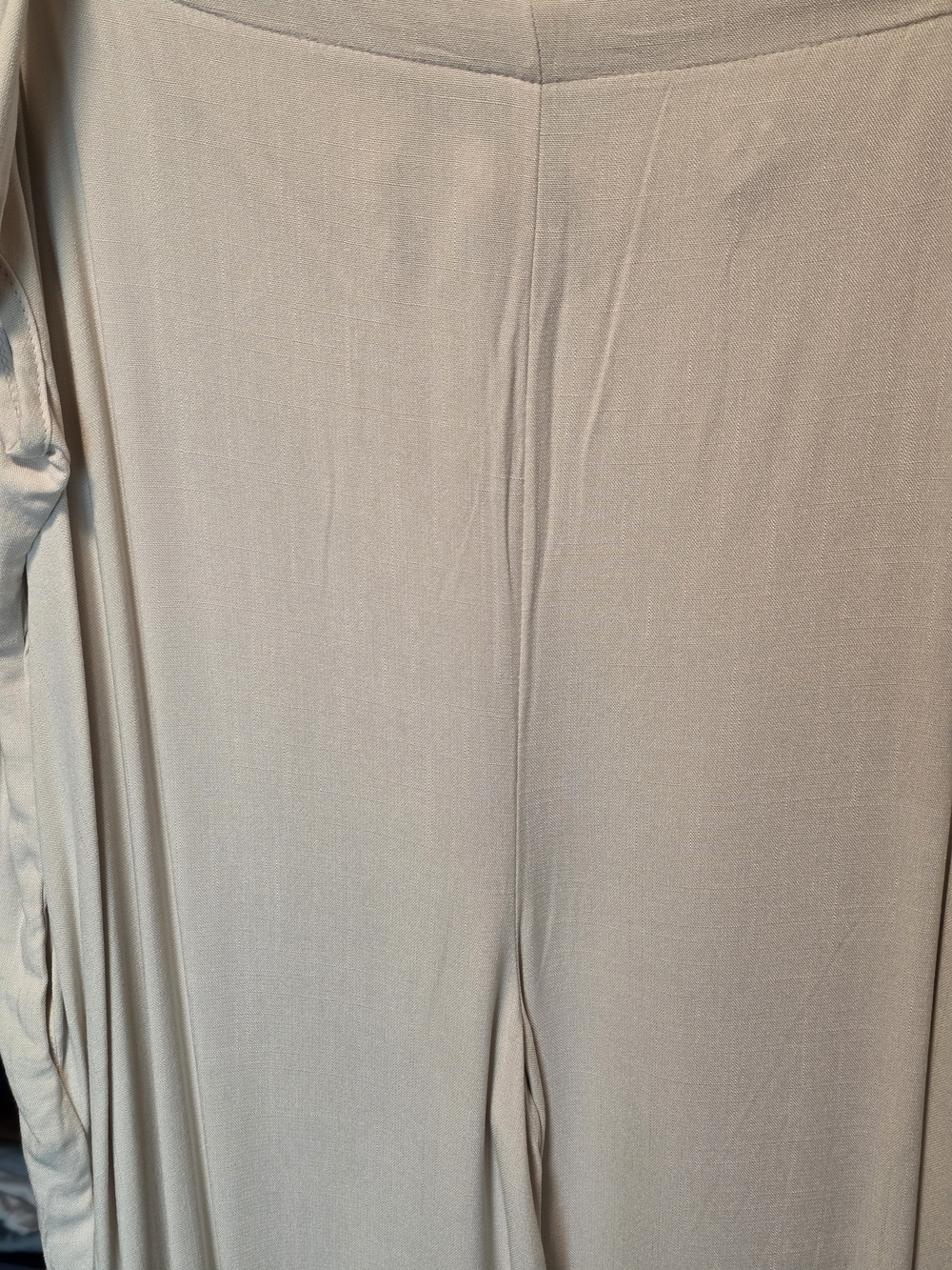 Zenana Outfitters Cream Wide-Leg Jumpsuit with Tie Straps - Picture 3 of 7